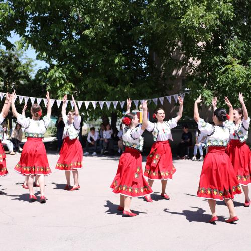 19 мая - День молодежи и спорта в Турции 